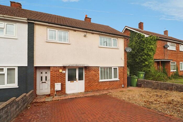 3 Bedroom End Of Terrace House For Sale In Taunton Avenue, Llanrumney, Cardiff, CF3