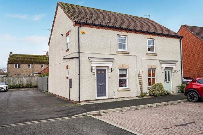 3 Bedroom Semi-Detached House For Sale In Neville Close, Gainford, Darlington, DL2