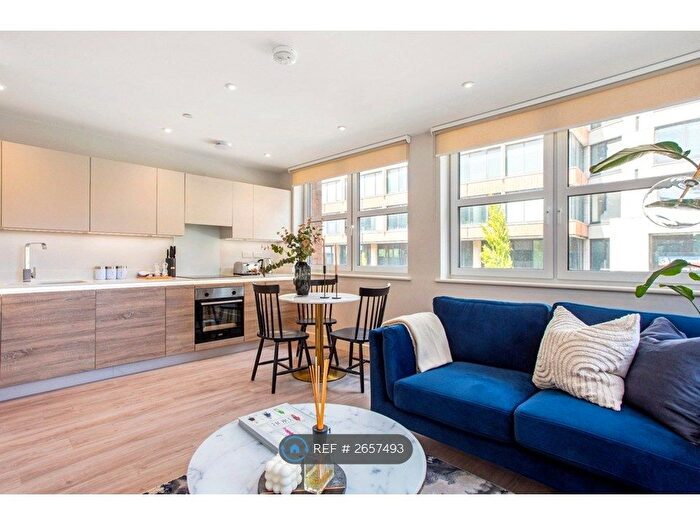 1 Bedroom Flat To Rent In Richmond Hill, Bournemouth, BH2