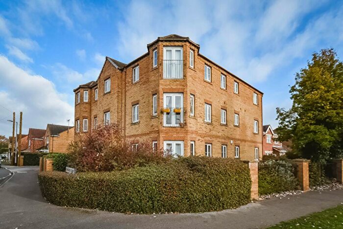 2 Bedroom Flat To Rent In Chandlers Court, Victoria Dock, Hull, East Yorkshire, HU9