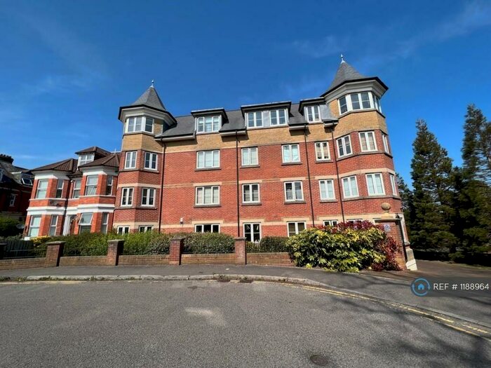 2 Bedroom Flat To Rent In Norwich Ave W, Bournemouth, BH2