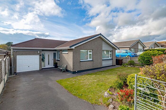 3 Bedroom Bungalow For Sale In Southland Park Road, Wembury, Plymouth., PL9