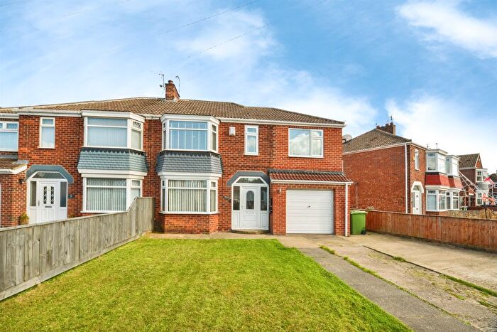 4 Bedroom Semi-Detached House For Sale In Braemar Grove, Middlesbrough, TS6