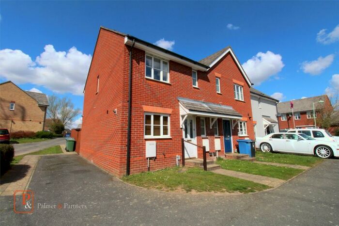 3 Bedroom End Of Terrace House To Rent In Holly Blue Close, Ipswich, IP8