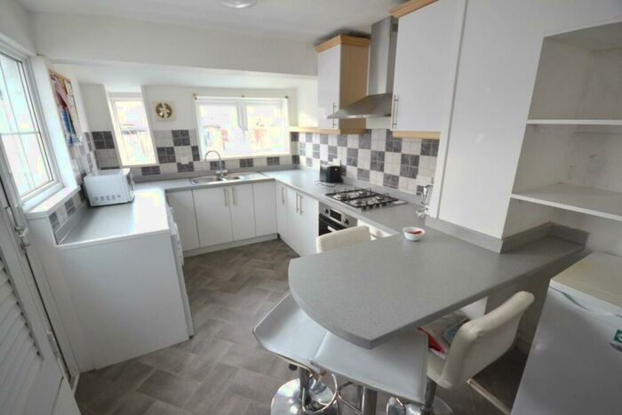 4 Bedroom Terraced House To Rent In Pinhoe Road, Exeter, EX4