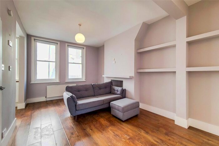 1 Bedroom Flat To Rent In Cleveland Street, London, W1T