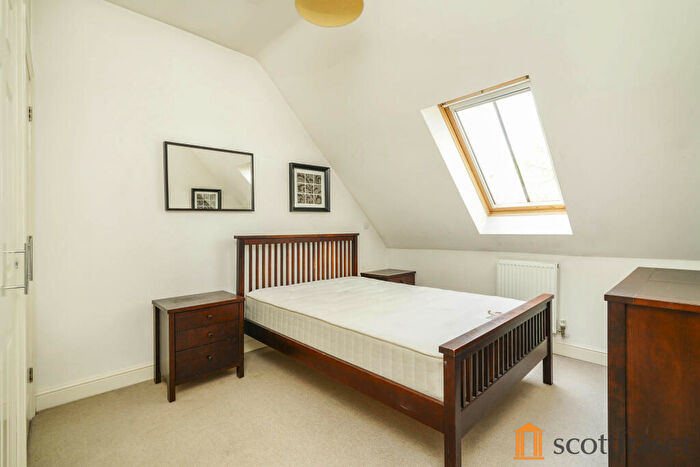 2 Bedroom Flat To Rent In Beauchamp Lane, East Oxford, OX4