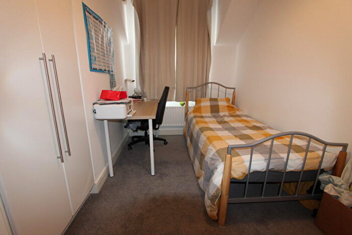 2 Bedroom Flat To Rent In Bancroft, Hitchin, SG5
