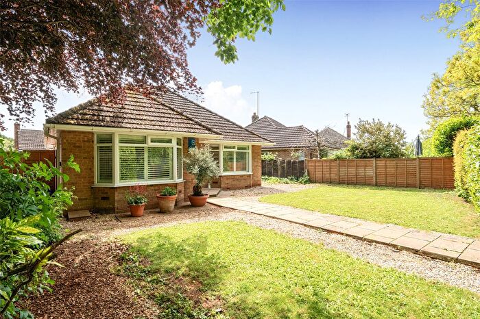 3 Bedroom Bungalow For Sale In Corkscrew Lane, Taunton, Somerset, TA2