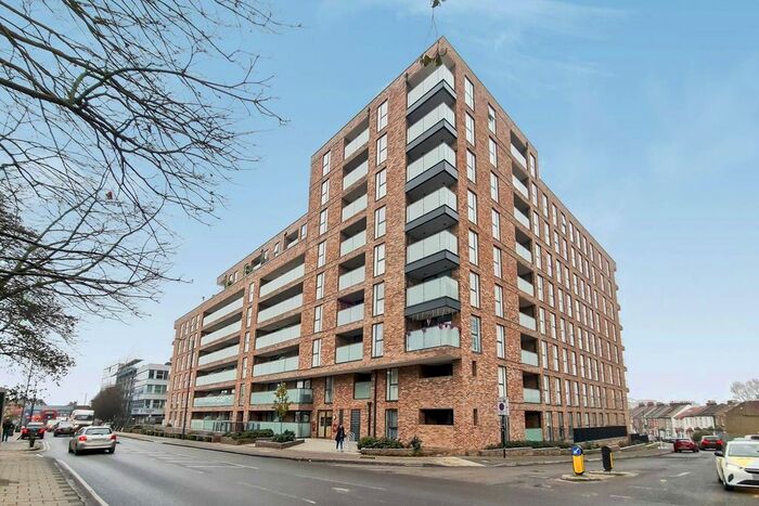 2 Bedroom Flat To Rent In Echo Court, Northolt Road, South Harrow, Harrow, HA2