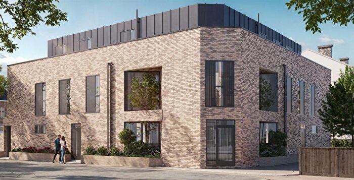 1 Bedroom Maisonette For Sale In Acacia Road, Norbury, London, SW16