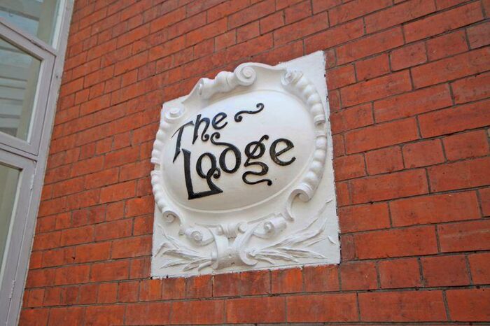 18 Bedroom Block Of Apartments For Sale In The Lodge, Abbey Road, Grimsby, DN32