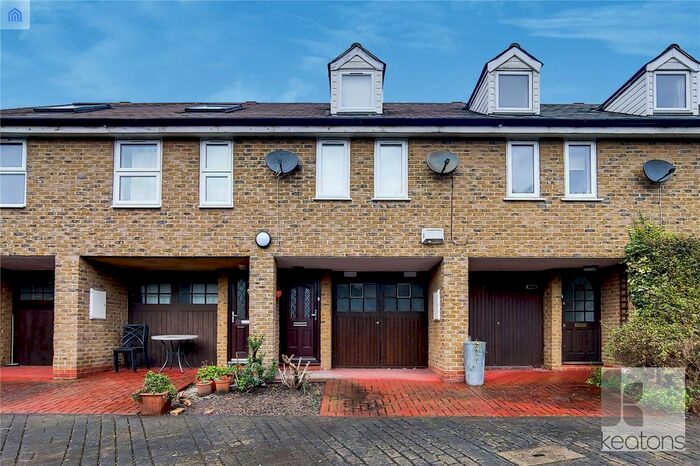 1 Bedroom Terraced House To Rent In Elmgreen Close, Stratford, London, E15