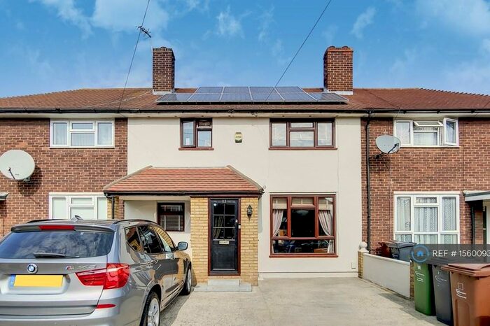 3 Bedroom Terraced House To Rent In Barking, Barking, IG11