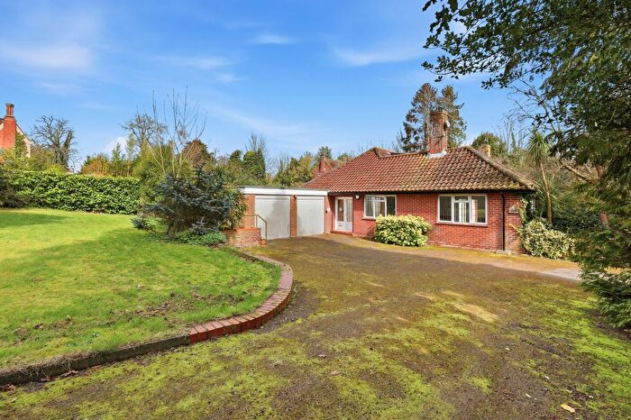 5 Bedroom Detached House For Sale In Rectory Close, Stock, CM4