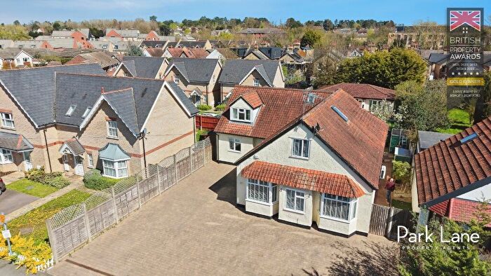 7 Bedroom Detached House For Sale In Properties ( Bed House & Bed Bungalow On Same Plot), CM23