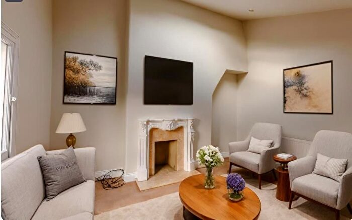 1 Bedroom Flat To Rent In Rye Hill Park, London, SE15