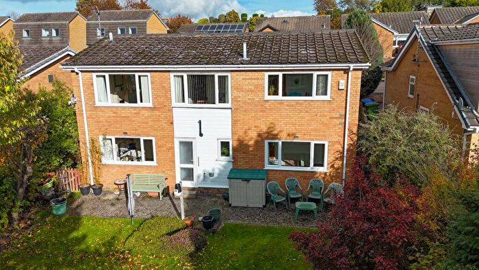 4 Bedroom Detached House For Sale In Camdale View, Ridgeway, S12