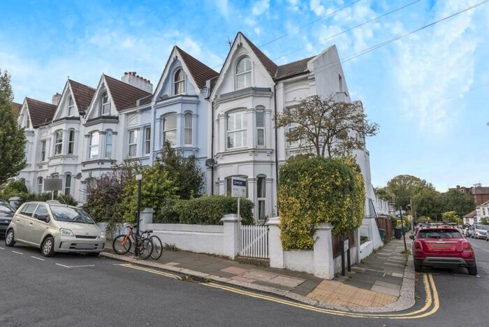 2 Bedroom Apartment To Rent In Port Hall Road Brighton, BN1