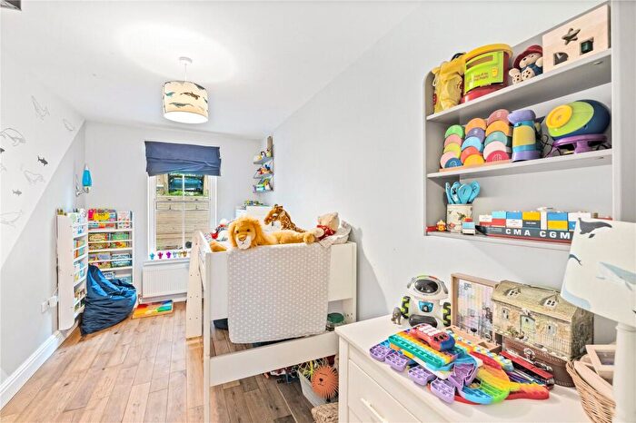 2 Bedroom Apartment For Sale In Wilbury Road, Hove, East Sussex, BN3