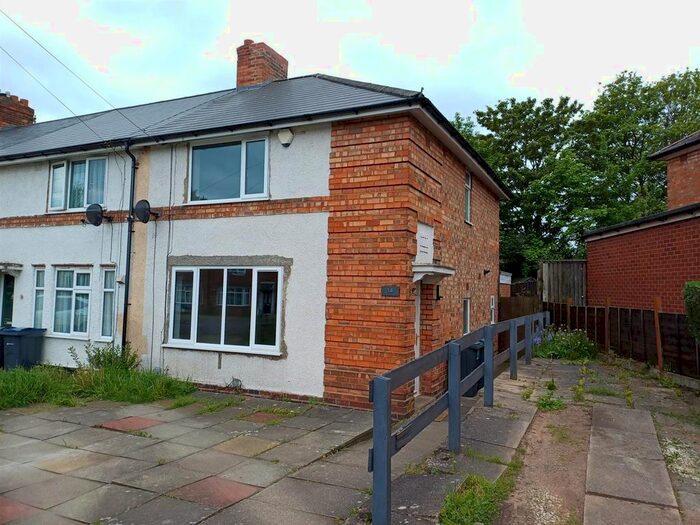 3 Bedroom Terraced House To Rent In Newstead Road, Kingstanding, Birmingham, B44