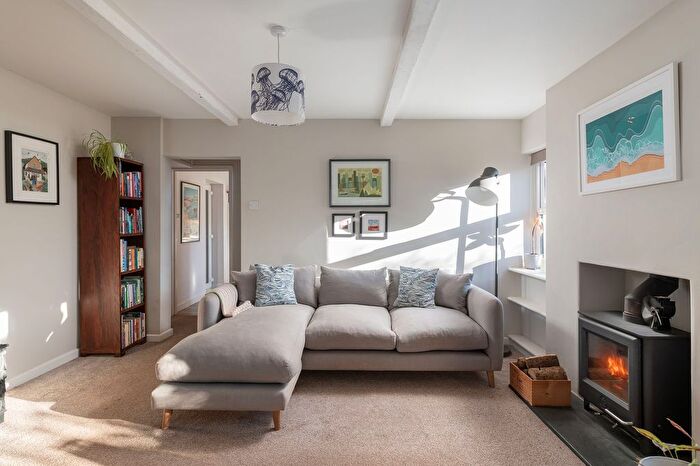 3 Bedroom Detached House For Sale In Vicarage Road, Stoke Gabriel, TQ9