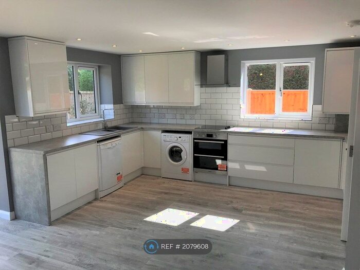 4 Bedroom Detached House To Rent In Maldon Road, Witham, CM8