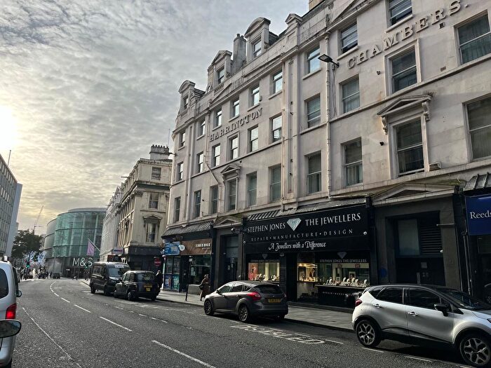 2 Bedroom Flat To Rent In North John Street, City Centre, Liverpool, L2