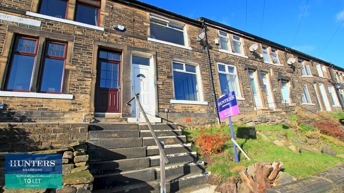 2 Bedroom Property To Rent In Hutton Terrace, Eccleshill, Bradford, BD2