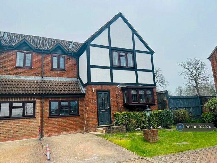 4 Bedroom Semi-Detached House To Rent In Capel Gardens, Pinner, HA5