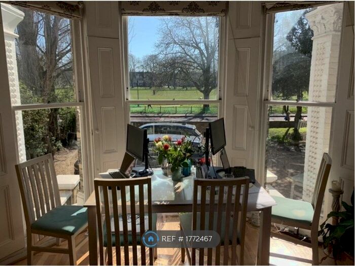 2 Bedroom Flat To Rent In London, London, SW4