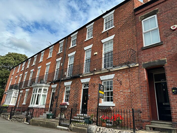 4 Bedroom Town House For Sale In Christchurch Terrace, Doncaster, DN1