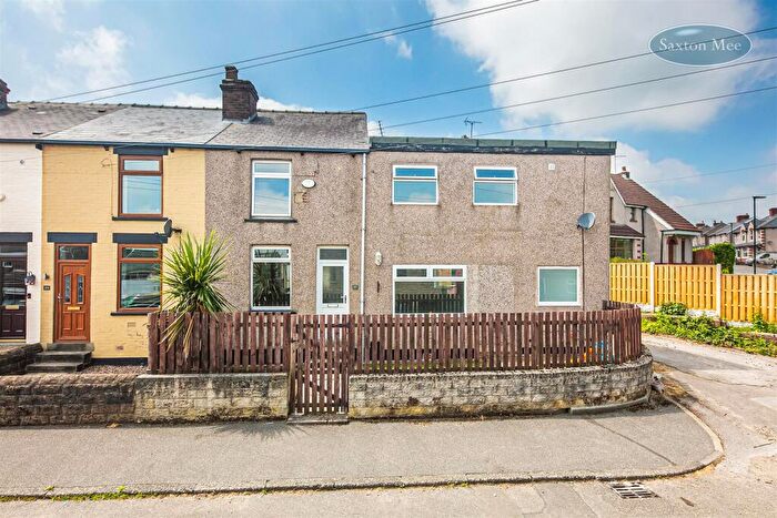 3 Bedroom End Of Terrace House For Sale In Smith Road, Stocksbridge, Sheffield, S36