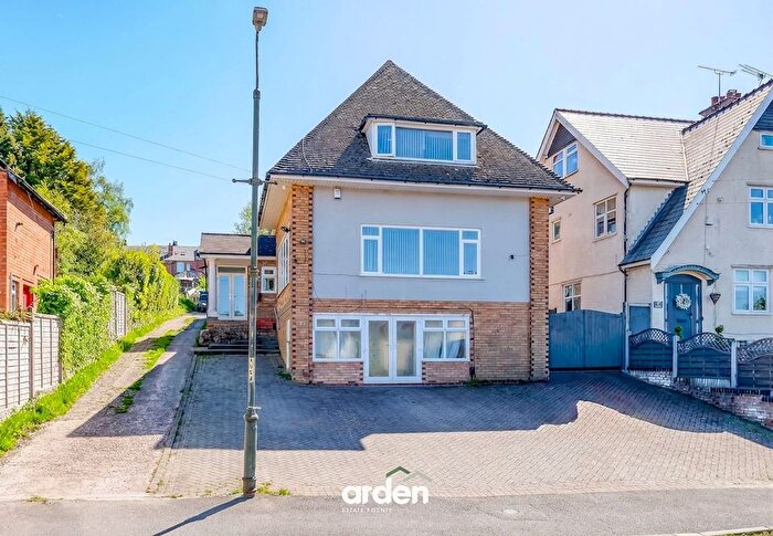 4 Bedroom Detached House For Sale In Bromfield Road, Redditch, B97