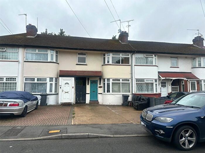 2 Bedroom Terraced House To Rent In Bower Way, Slough, Berkshire, SL1