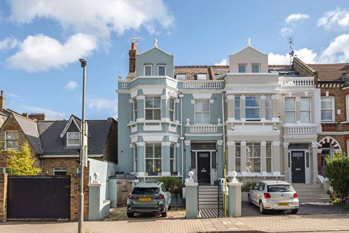 5 Bedroom Semi-detached House For Sale In St Ann's Hill, Wandsworth, London, SW18