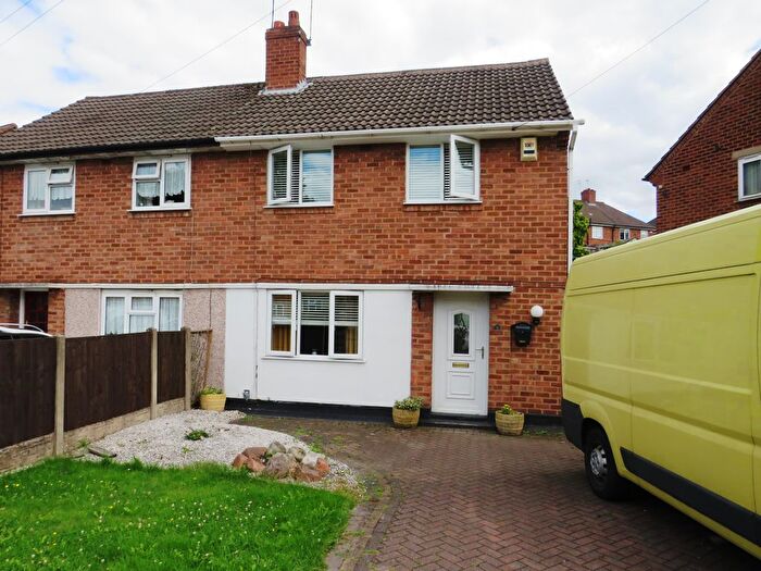 2 Bedroom Property To Rent In Beech Crescent, Wednesbury, WS10