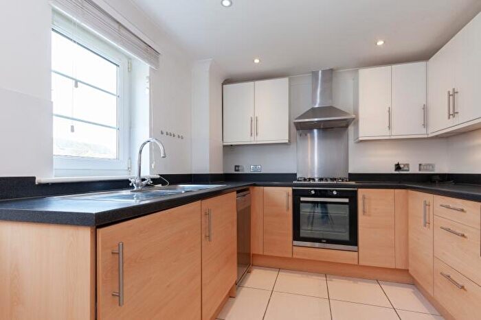 2 Bedroom Apartment To Rent In Oxford Road, Kidlington, OX5
