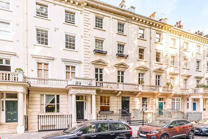2 Bedroom Flat For Sale In Eccleston Square, Pimlico Grid, SW1V