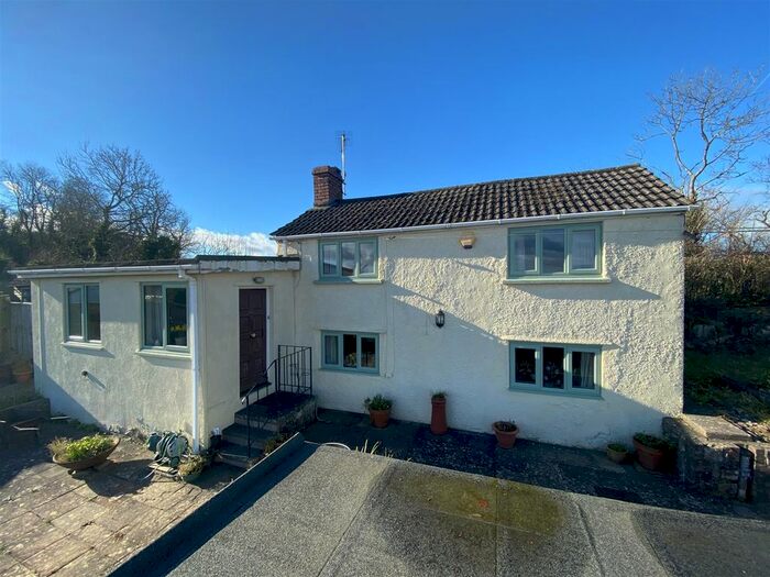 2 Bedroom Cottage For Sale In Woodcroft, Chepstow, NP16
