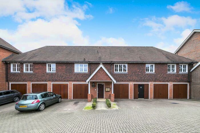 2 Bedroom Apartment To Rent In Hawthorn Place, Bolnore Village, RH16