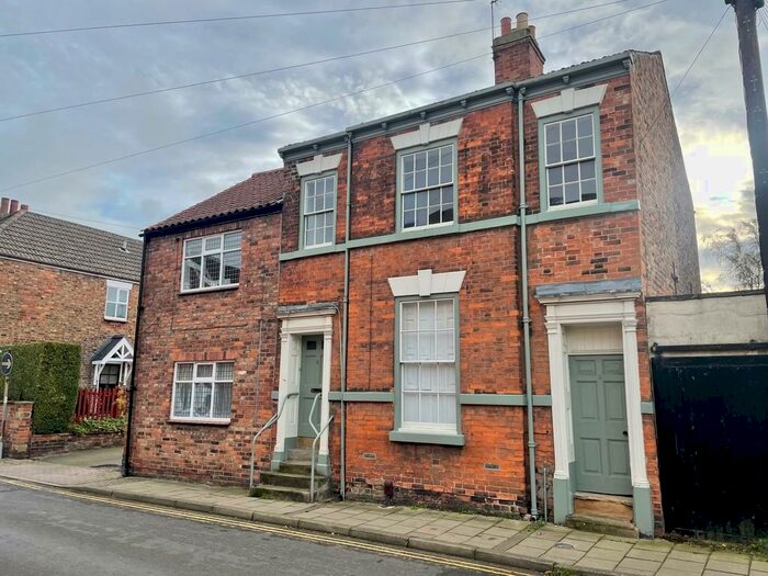 3 Bedroom Semi-Detached House To Rent In Gospelgate, Louth, LN11