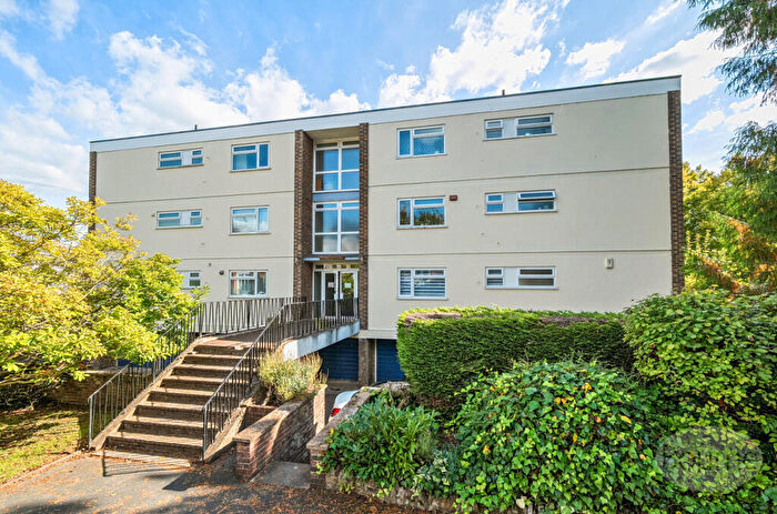 2 Bedroom Penthouse For Sale In Hilgay, Guildford, Surrey, GU1