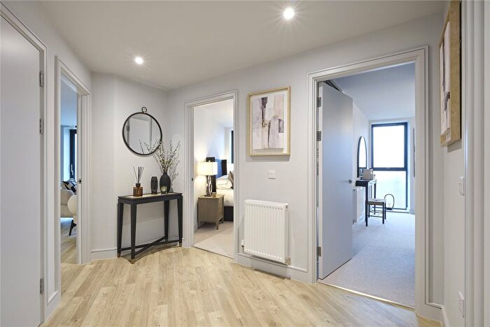 2 Bedroom Flat For Sale In Wills House, Factory No., East Street, Bedminster, Bristol, BS3