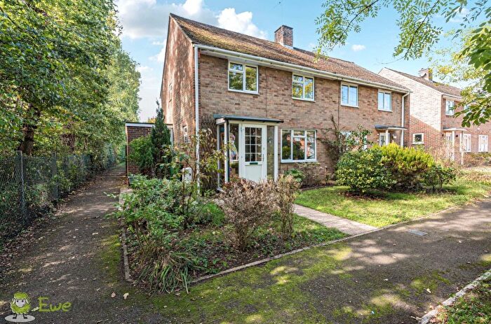 2 Bedroom Semi-Detached House For Sale In Whitedown Road, Tadley, Hampshire, RG26