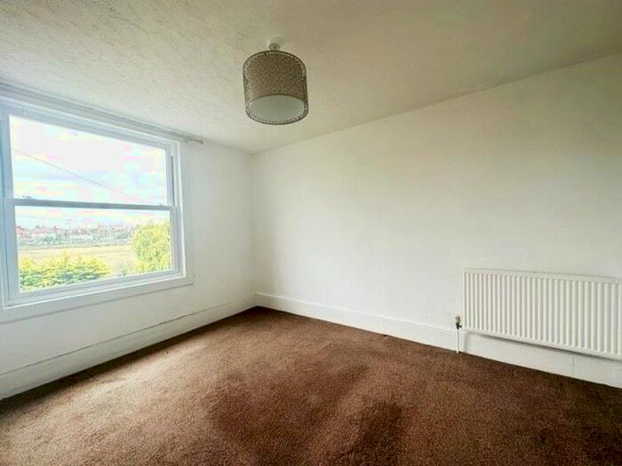 1 Bedroom Flat To Rent In Beltinge Road, Herne Bay, CT6