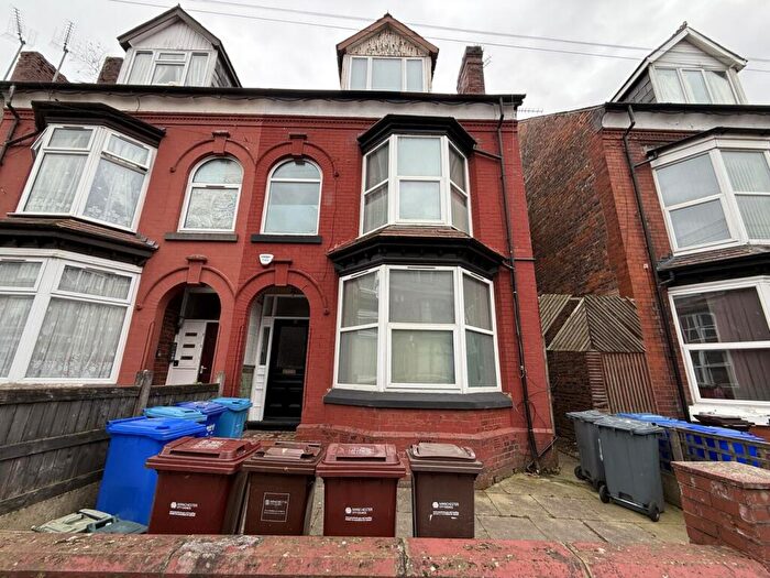 7 Bedroom Property To Rent In Curzon Avenue, Victoria Park, £pppw, M14