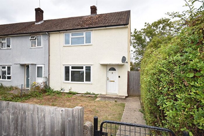 2 Bedroom End Of Terrace House To Rent In Barncroft Way, Havant, Hampshire, PO9