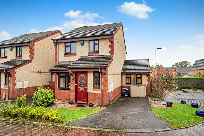 3 Bedroom Link Detached House For Sale In Churchfields Drive, Bovey Tracey, TQ13