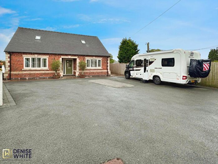 4 Bedroom Detached Bungalow For Sale In Moss Close, Dilhorne, Staffordshire, ST10